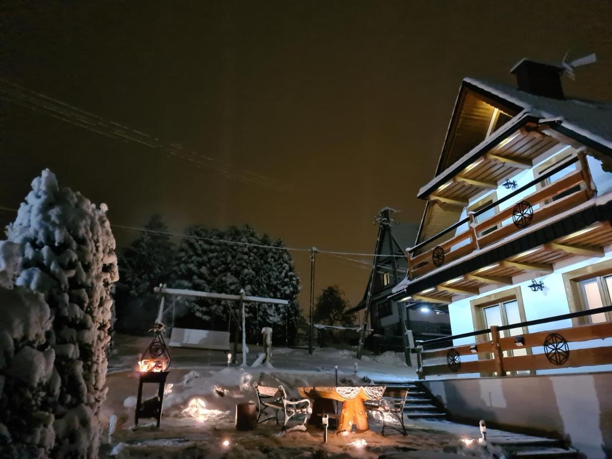 Toporowe Izby Gron ภายนอก รูปภาพ